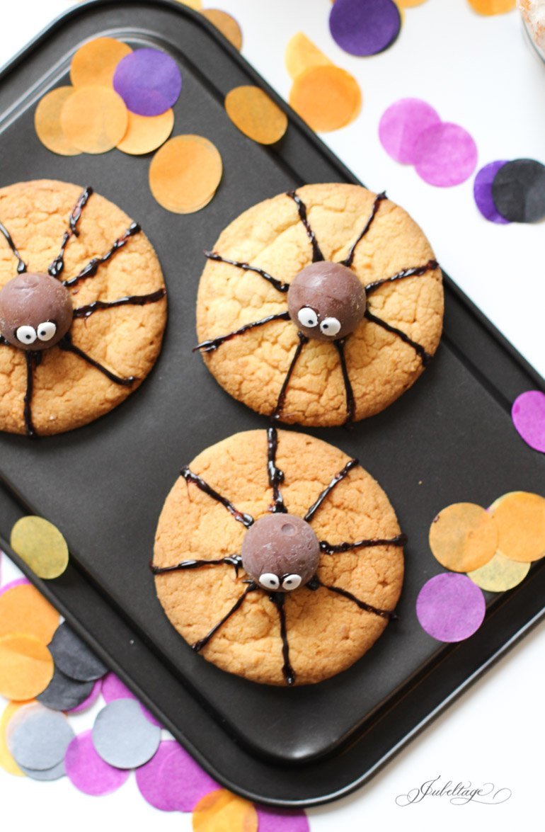 Spinnen-Kekse: Tolle Rezepte & Ideen für eine Halloween Party für Kinder oder Erwachsene 