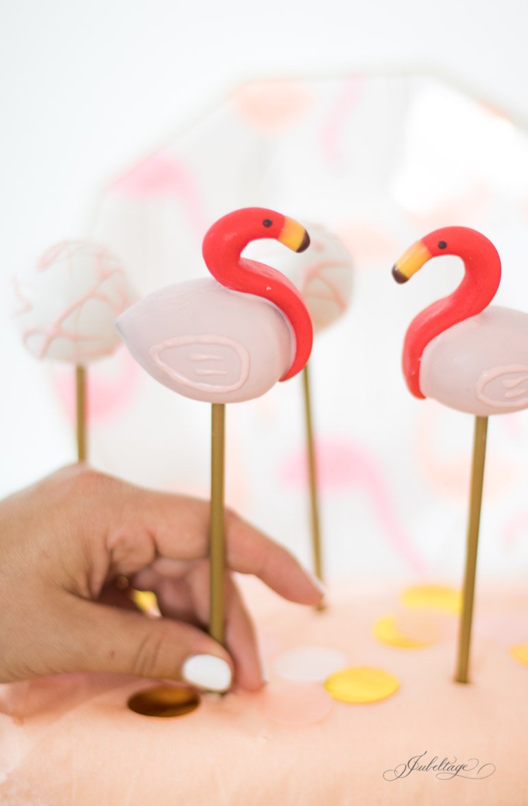 Sommerliche Flamingoparty mit tropischer Deko, leckeren Rezepten und DIY Ideen